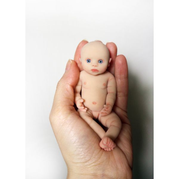 Solid silicone miniature baby Victoria 11,5 cm (4,6")