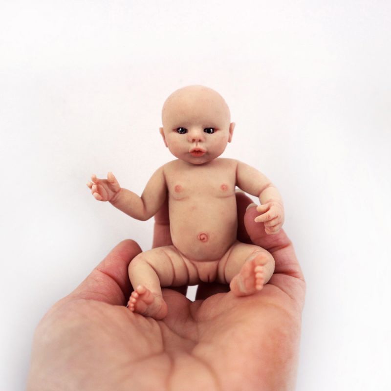 Solid silicone miniature asian baby Mei 11,5 cm (4,6")